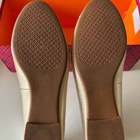 Tory Burch spark gold ballet flat - Picture 2 of 4